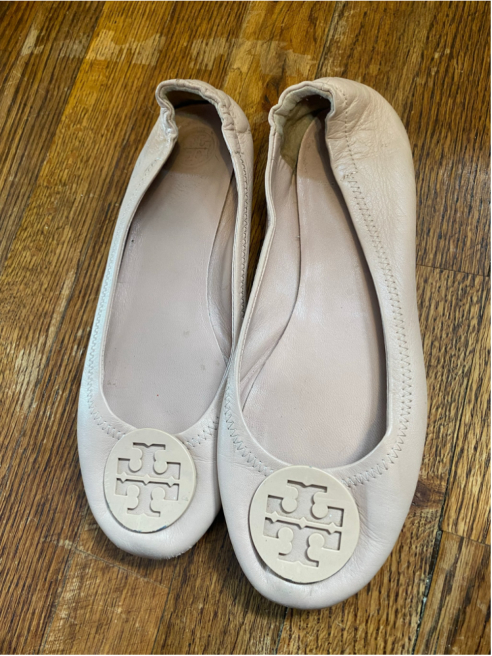 Tory Burch Reva Blush Leather Ballet Flats Logo Medallion Classic Neutral
